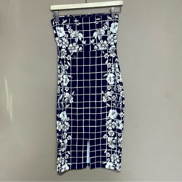 Express Womens Floral Grid Strapless Bodycon Midi Dress Size 2 - Picture 2 of 8